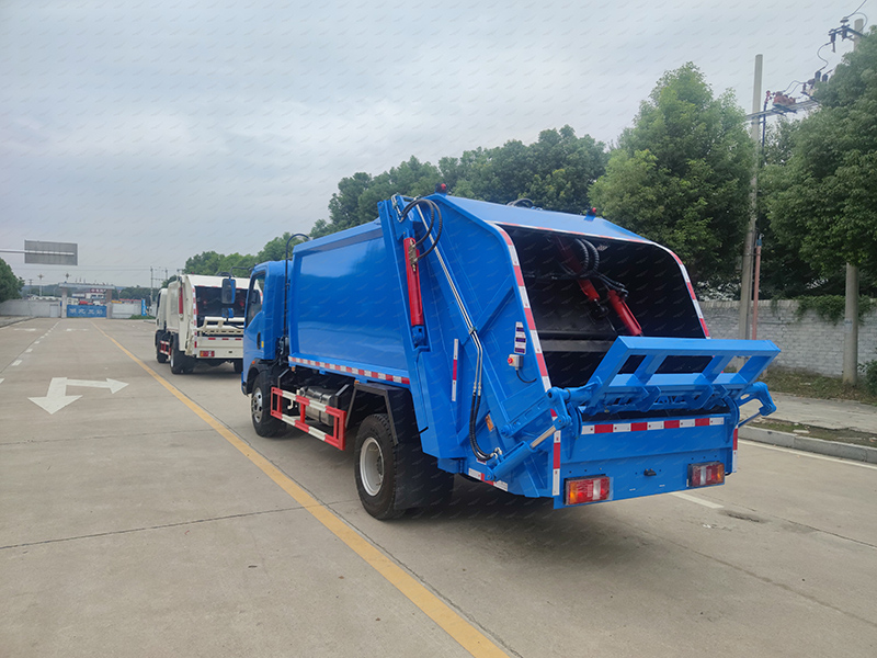 Howo 14M3 Camión compactador 