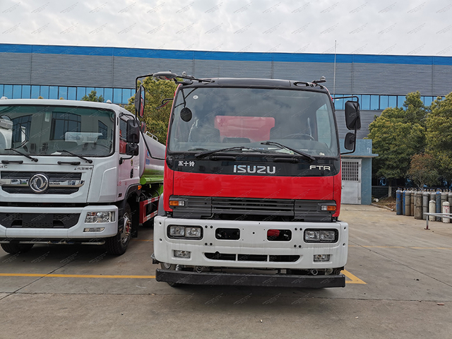 Aspersor isuzu ftr