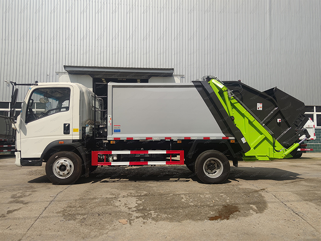 Howo 12M3 Camión compactador 