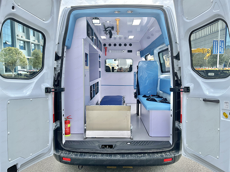 Modelo de monitoreo Medical Vehicle-Ford V362